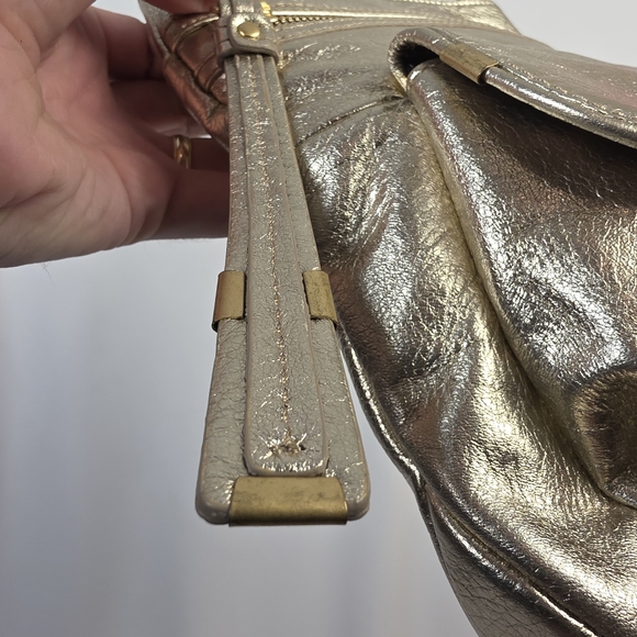 ✨ B. Makowski Champagne Gold Leather Crossbody 🥂 Metallic Boho Chic Bag ✨ - Picture 7 of 16